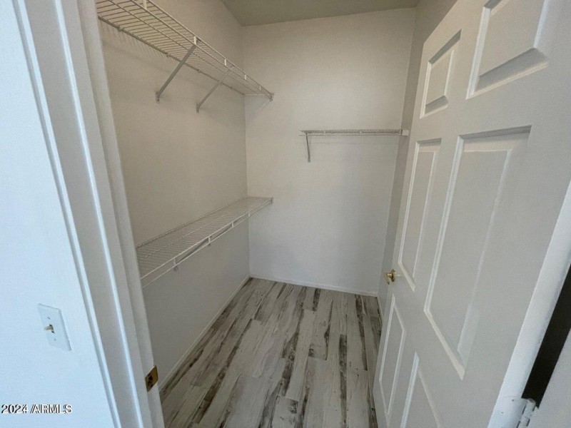 20210218190210016207000000-o