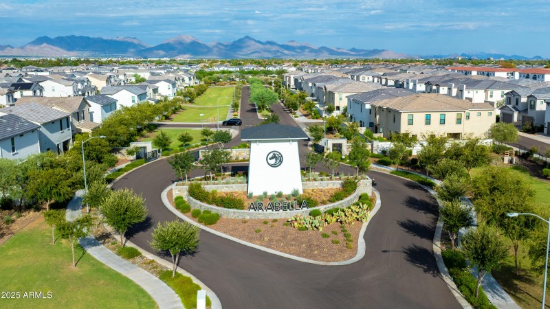 Arabella Community Entrance