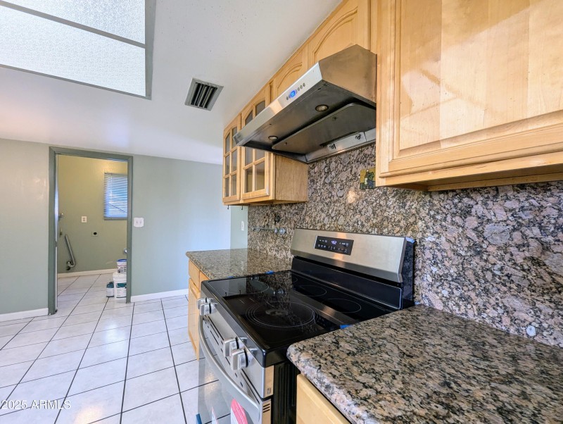 4019 W SAN MIGUEL AVE