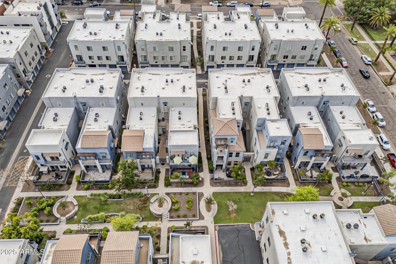 9-web-or-mls-Portland St Aerial-9