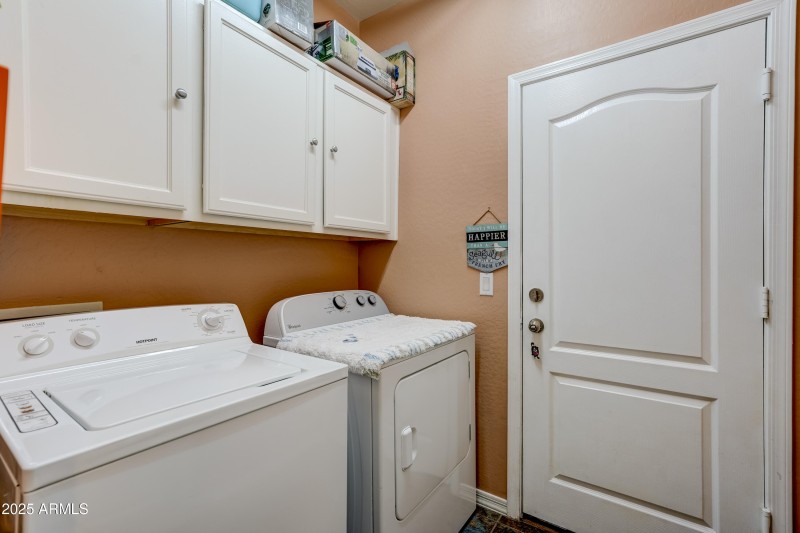 20_Laundry Room 1
