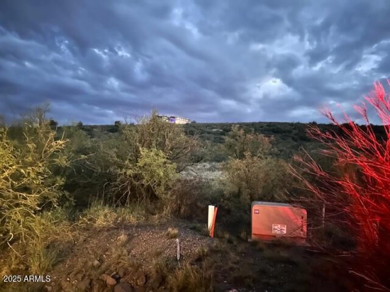 15425 E Upper Ridge Ln