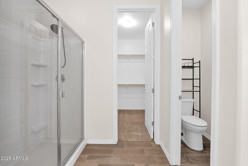 24135 Corn - 24Primary Bathroom