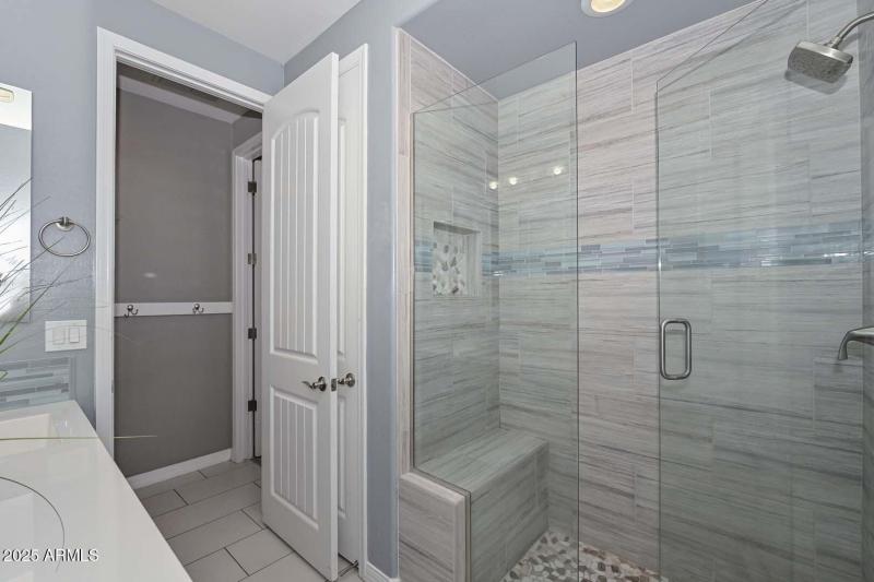 Hall Bath-Shower