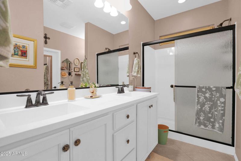 12-web-or-mls-P1281723