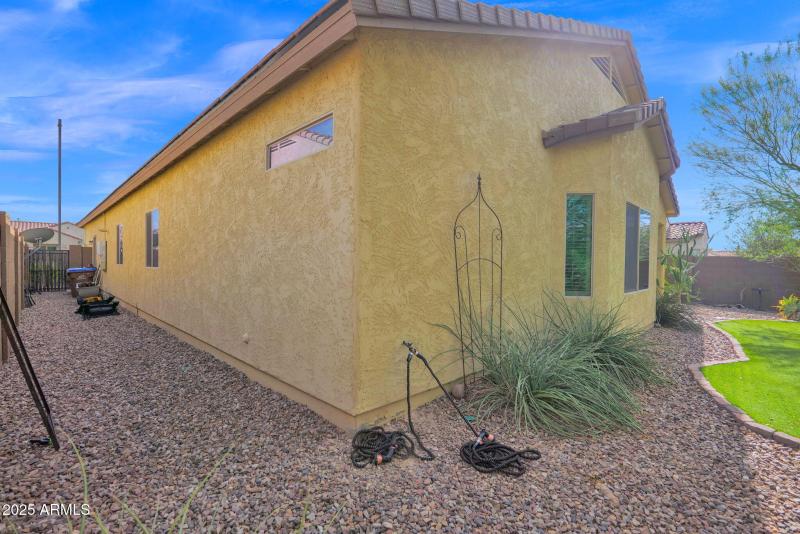 34-web-or-mls-P1281751