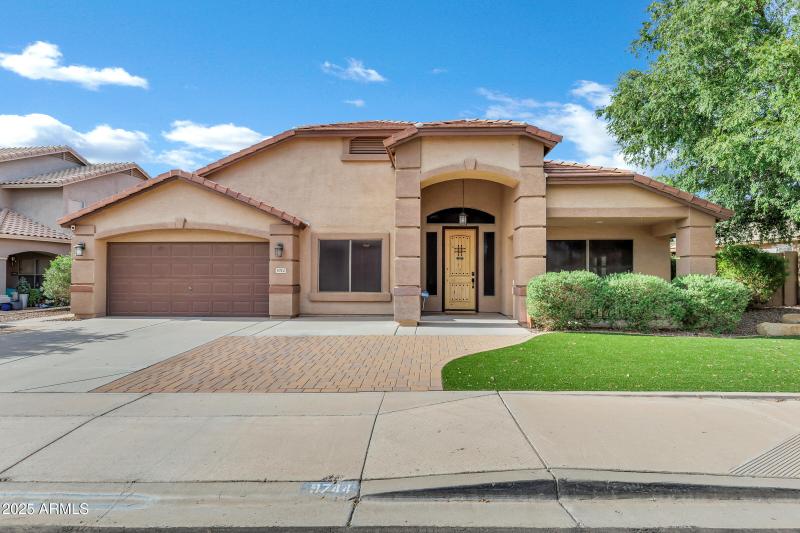 9744 E Pantera Ave-1