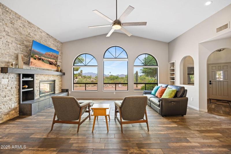 7-web-or-mls-11220-n-woodpecker-bay