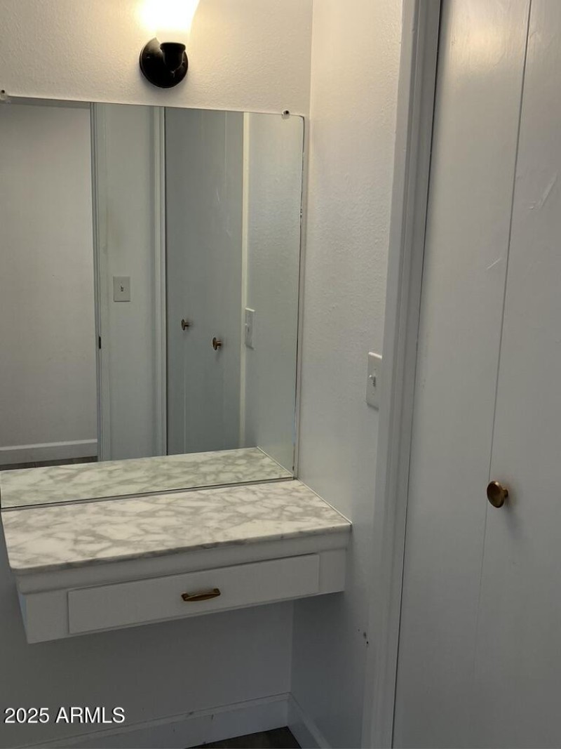 A46C16C6-1DE4-41DA-AEAB-D662AFEE81CC_1_1