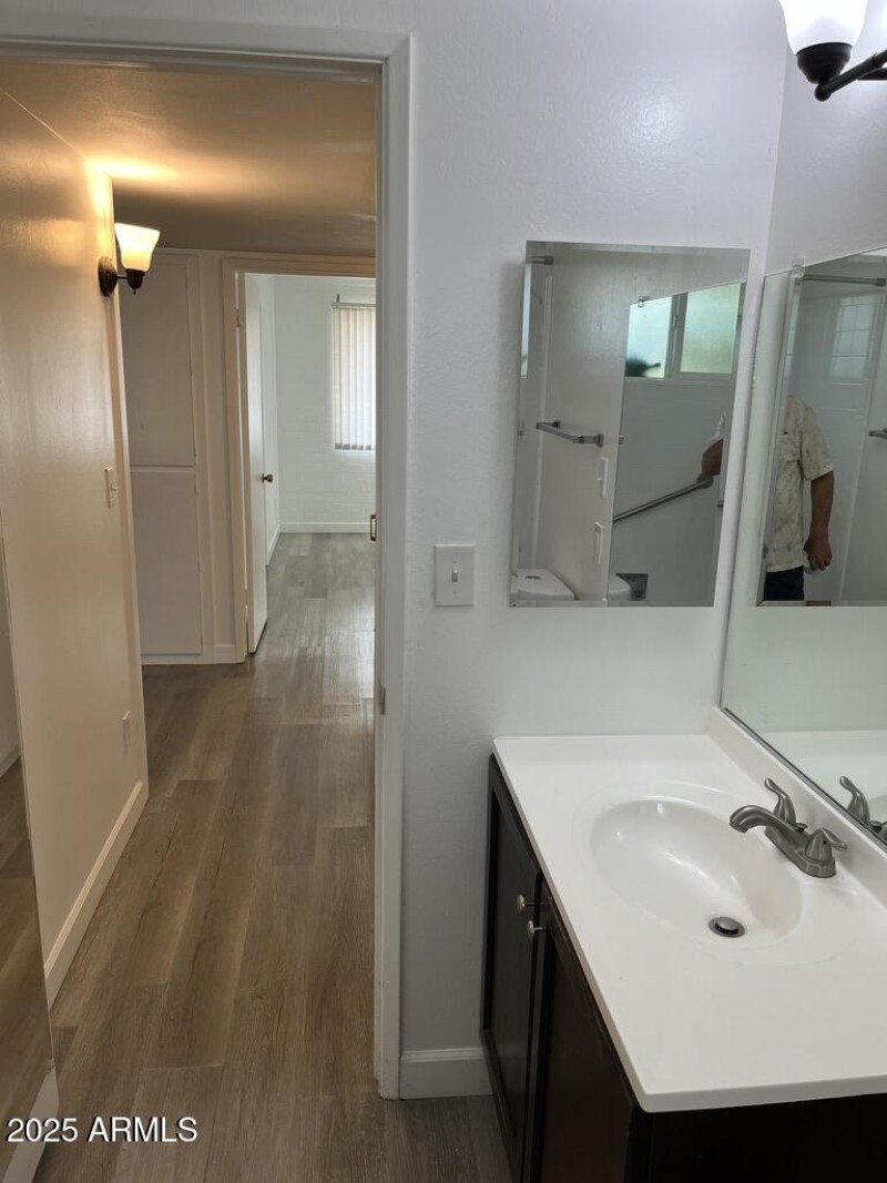 BDAC8CBE-DBF1-41C7-B570-AAB3008F66ED_1_1