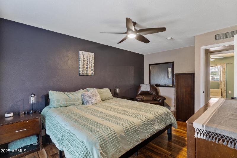 8716 E Coronado Rd-36