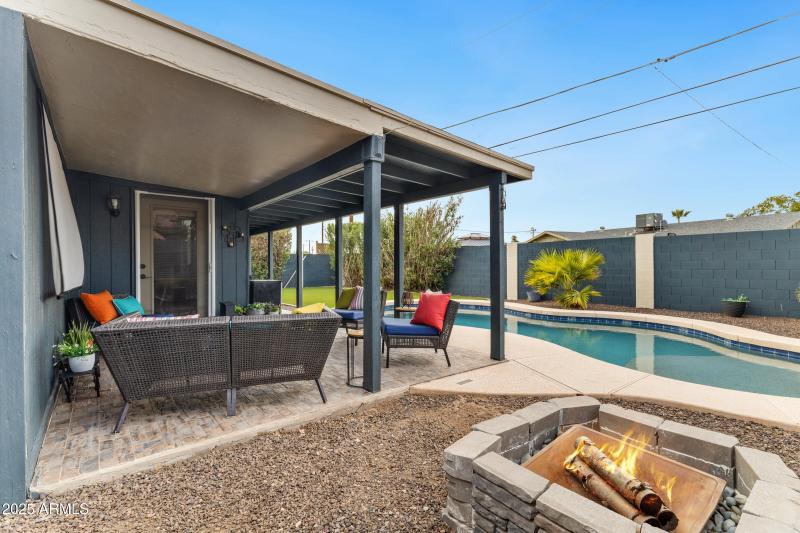 8716 E Coronado Rd-46