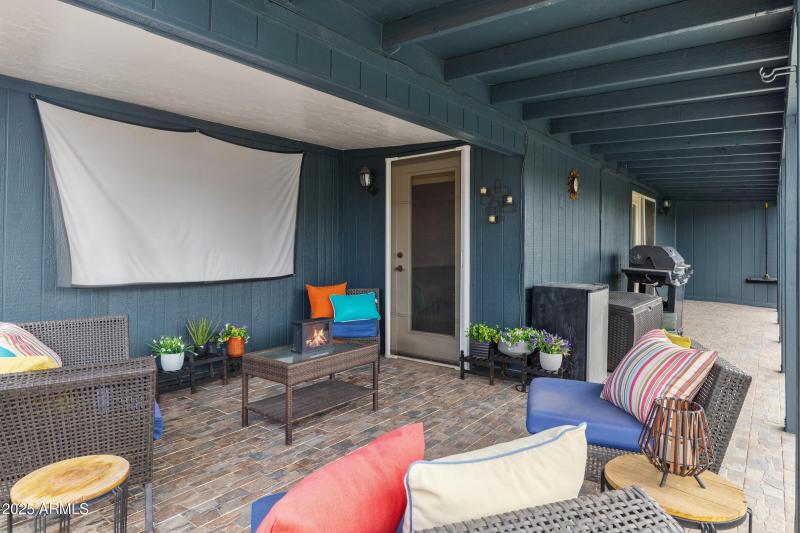 8716 E Coronado Rd-47