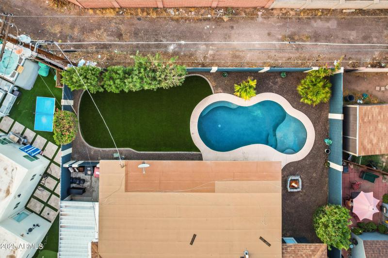 8716 E Coronado Rd-60