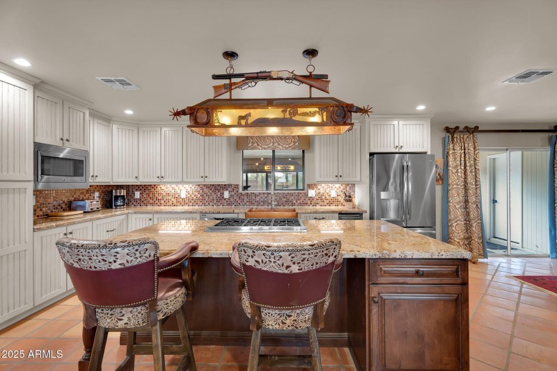 16-web-or-mls-7th Ave-20