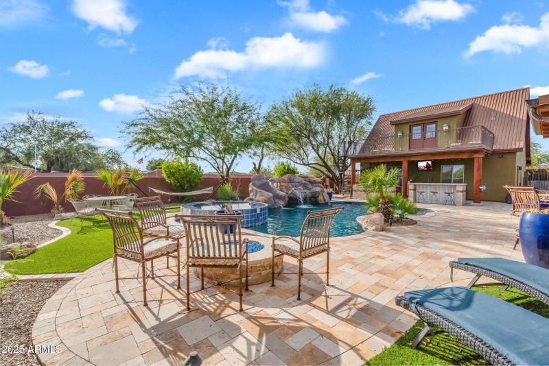 62-web-or-mls-7th Ave-72