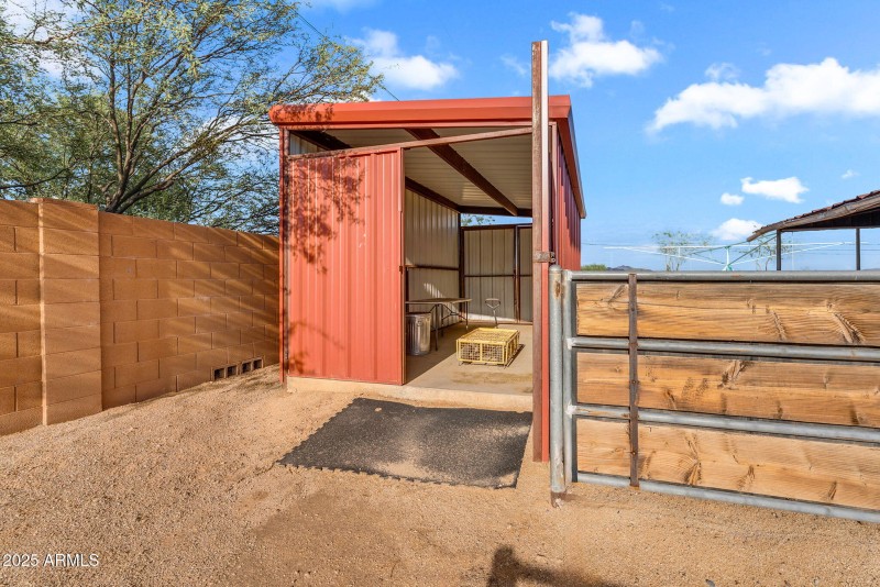 98-web-or-mls-7th Ave-85