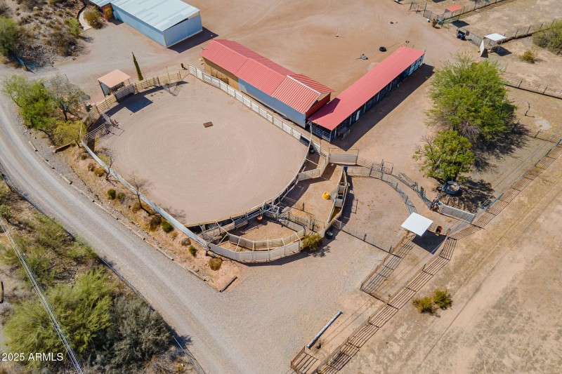 74-web-or-mls-Running-Aerial-4