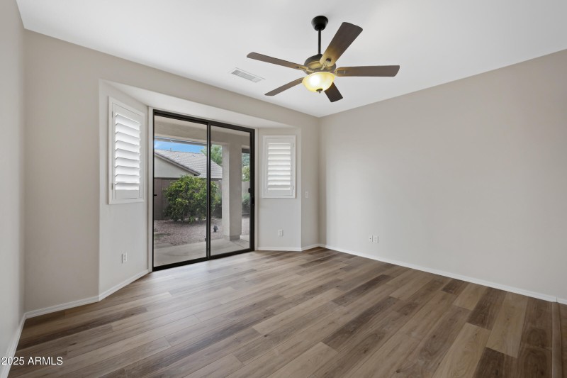 16875 W Manchester Dr-22