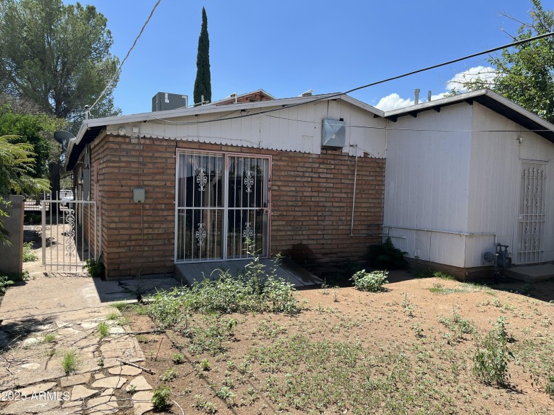 Back of House IMG_1995