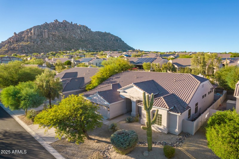 02 - Whispering Wind Aerials