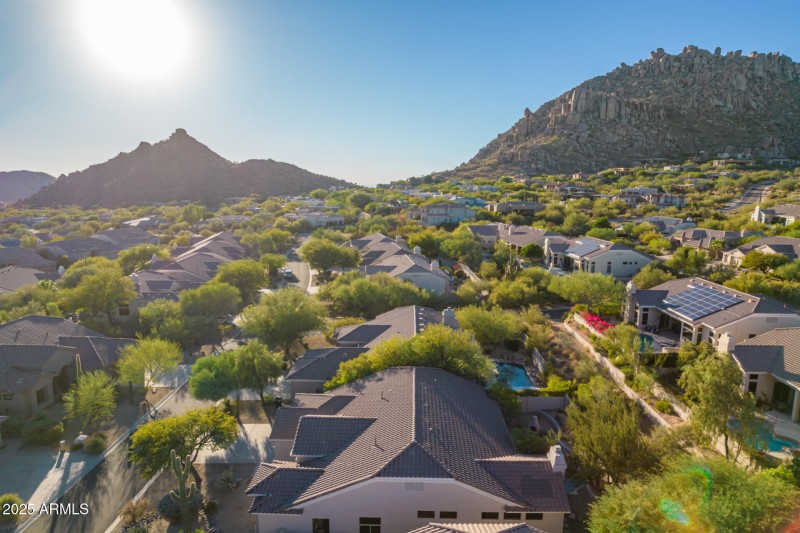 03 - Whispering Wind Aerials