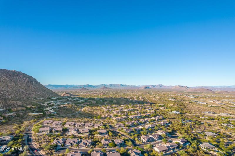 17 - Whispering Wind Aerials