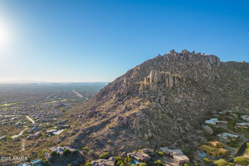 20 - Whispering Wind Aerials