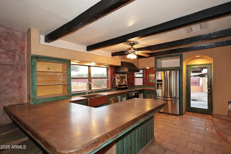 Kitchen2