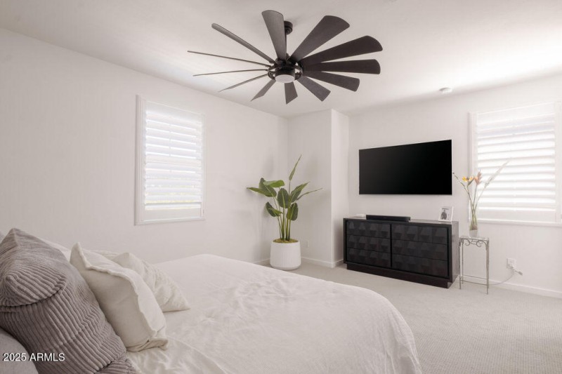 Spacious & Bright Primary Bedroom