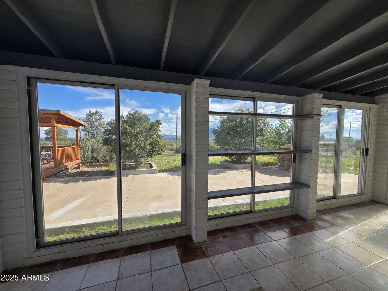 2081 Maricopa Dr250829_155213