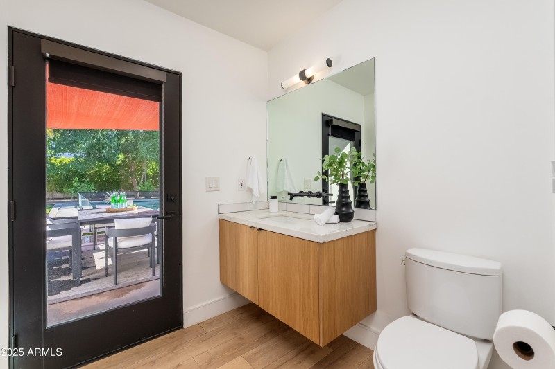 4421 E Earll Dr - 21