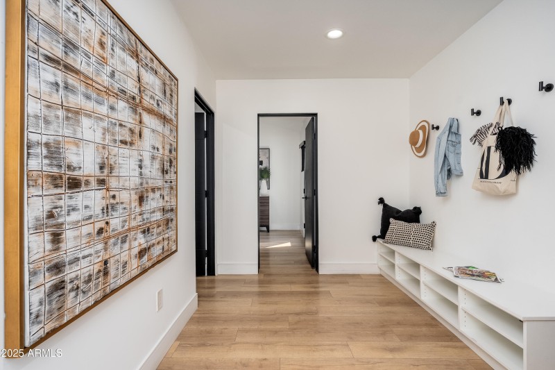 4421 E Earll Dr - 43