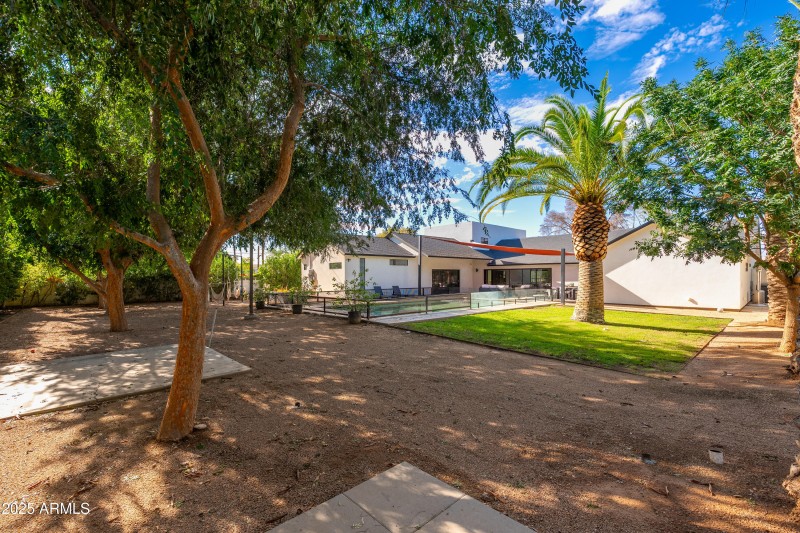 4421 E Earll Dr - 58