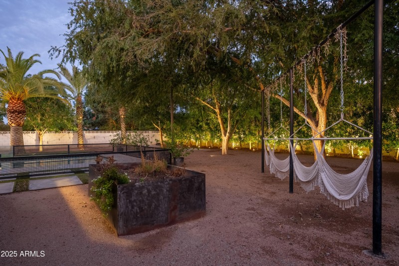 4421 E Earll Dr - 79