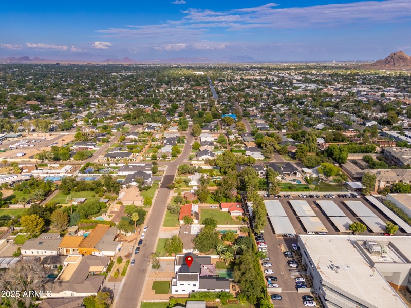 4421 E Earll Dr - 92