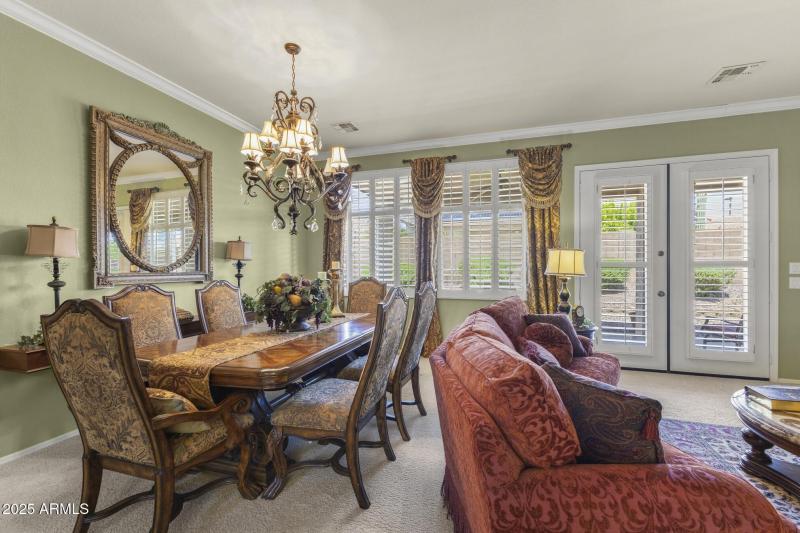 Formal Dining with Designer Touches