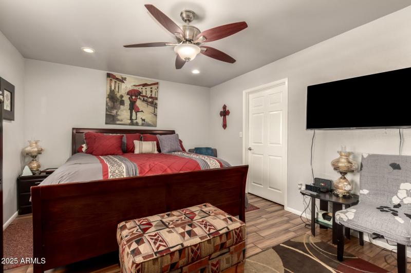 28 - Meadow Park 16849