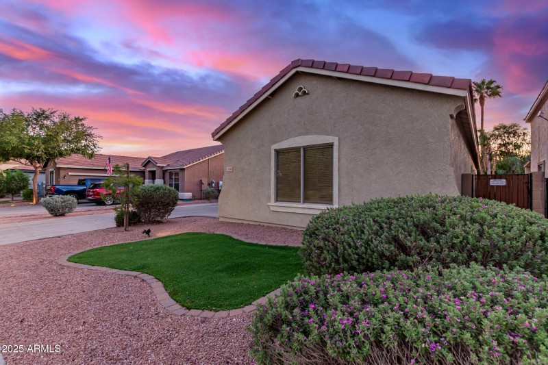 beautiful curb appeal