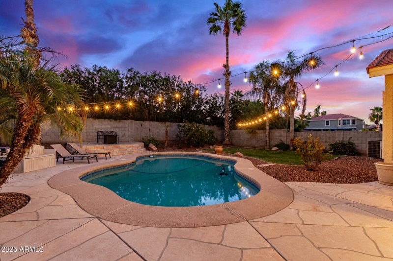 8249 square-foot lot