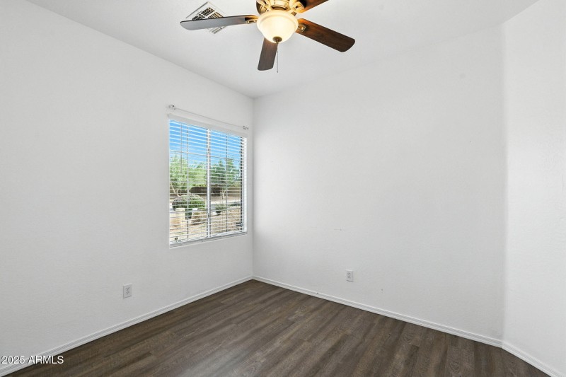 23-web-or-mls-White-23