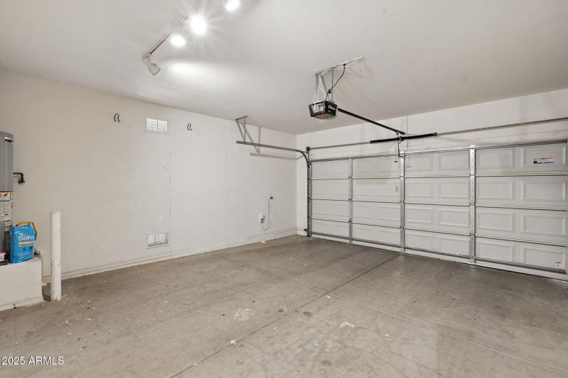 30-web-or-mls-White-30