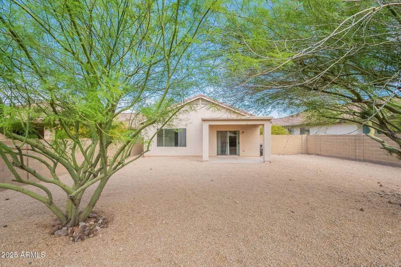 36-web-or-mls-White-36