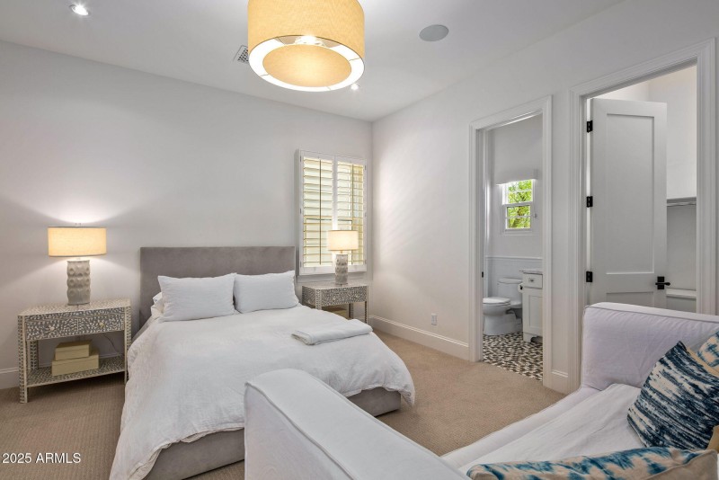 31-web-or-mls-Bedroom Ensuite 3