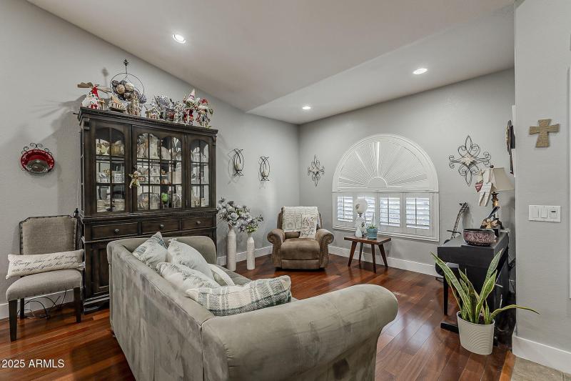 8-web-or-mls-25th Pl-8