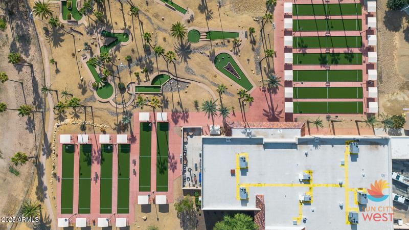 Bocce-and-Mini-Golf-2