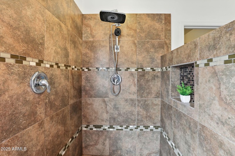 82-web-or-mls-3692 E Morning Star Ln Gil