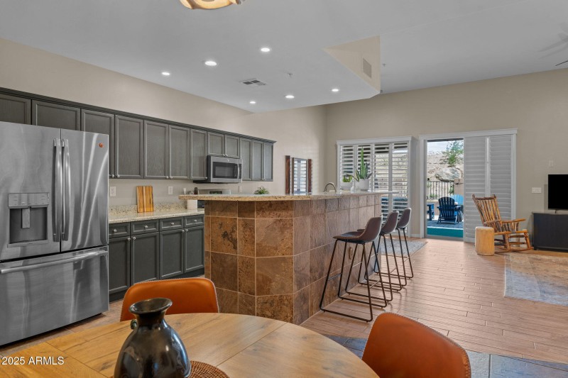 Dining toward Kitchen