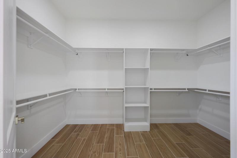 B (32) Master Bedroom Closet