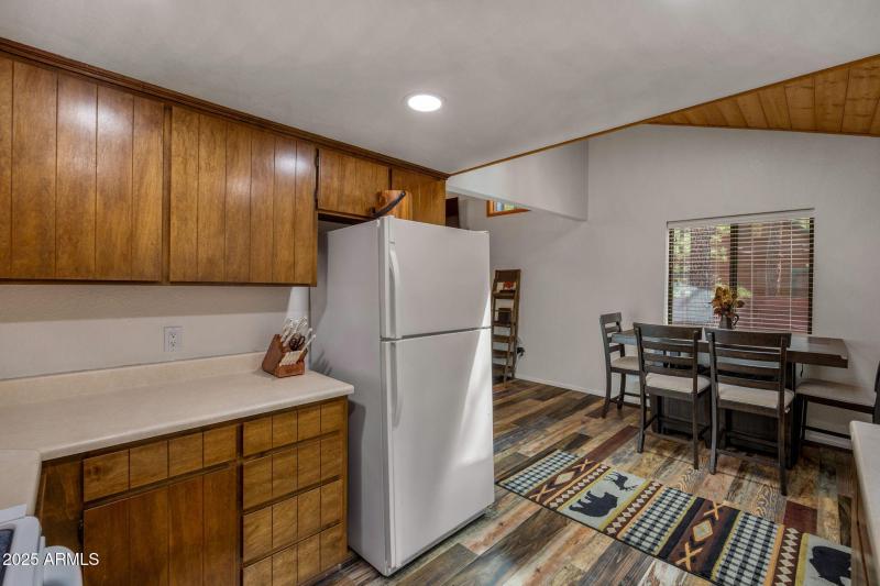 6367ChristmasTreeCir-Pinetop-AZ-12